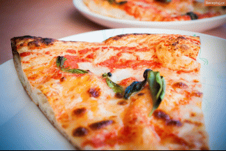 Recept Jednoduchá a rychlá pizza